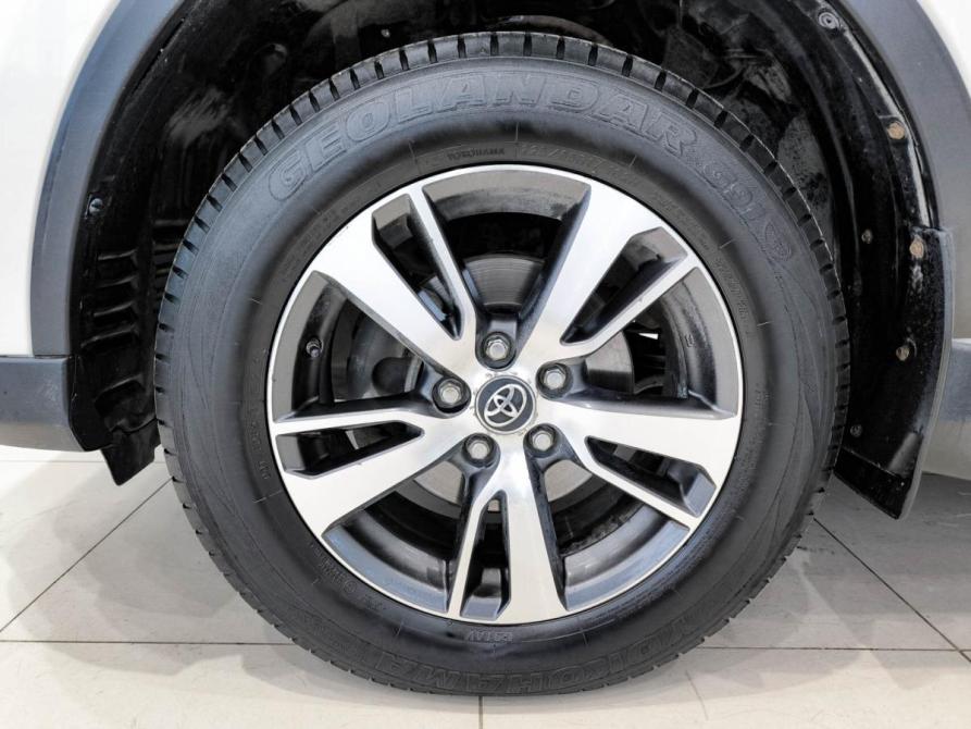 Toyota RAV4 IV (XA40) Рестайлинг Казань  - изображение 22