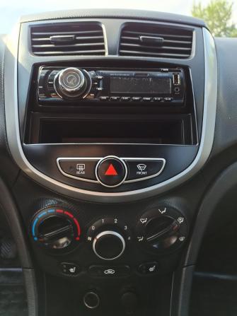 Hyundai Solaris I с пробегом 2011 года, цена 540 000 рублей, 179371 км, седан, Автокод Объявления