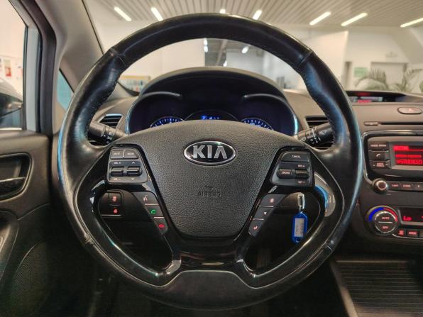 Kia Cerato III Рестайлинг (Classic) с пробегом 2019 года, цена 1 402 000 рублей, 171116 км, седан, Автокод Объявления