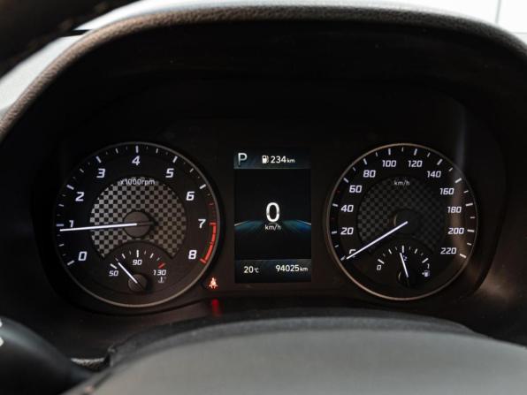 Hyundai Solaris II Рестайлинг с пробегом 2020 года, цена 1 620 000 рублей, 94025 км, седан, Автокод Объявления