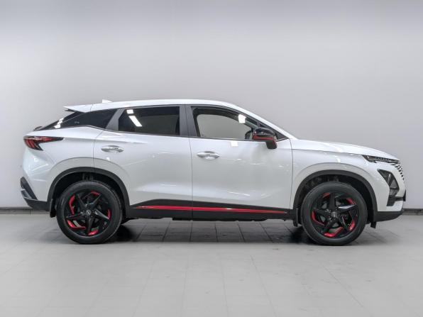 Omoda C5 I с пробегом 2023 года, цена 1 625 000 рублей, 49000 км, внедорожник, Автокод Объявления