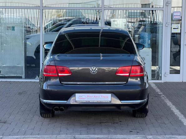 Volkswagen Passat B7 с пробегом 2012 года, цена 1 079 000 рублей, 179519 км, седан, Автокод Объявления