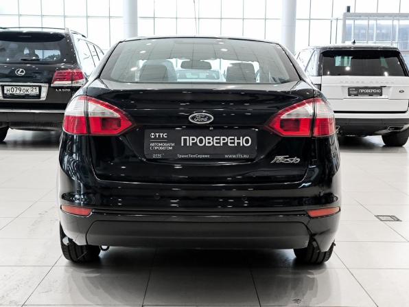Ford Fiesta Mk6 Рестайлинг с пробегом 2015 года, цена 650 000 рублей, 179528 км, седан, Автокод Объявления