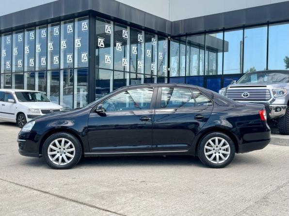 Volkswagen Jetta V с пробегом 2010 года, цена 865 000 рублей, 127618 км, седан, Автокод Объявления