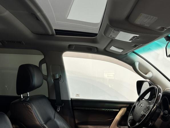 Toyota Land Cruiser 200 Series с пробегом 2011 года, цена 3 590 000 рублей, 240962 км, внедорожник, Автокод Объявления
