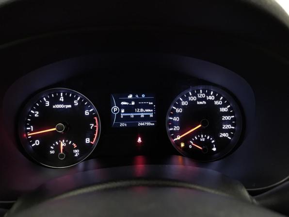 Kia Sportage IV Рестайлинг с пробегом 2018 года, цена 1 690 000 рублей, 244763 км, внедорожник, Автокод Объявления