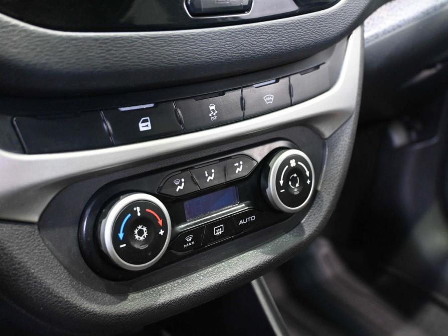 Lada (ВАЗ) Vesta I Ростов-на-Дону  - изображение 18