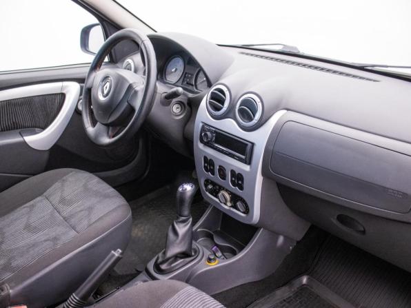 Renault Logan I Рестайлинг с пробегом 2010 года, цена 450 000 рублей, 178639 км, седан, Автокод Объявления