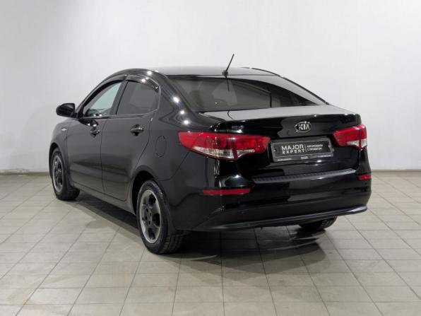 Kia Rio III Рестайлинг с пробегом 2016 года, цена 1 055 000 рублей, 98870 км, седан, Автокод Объявления