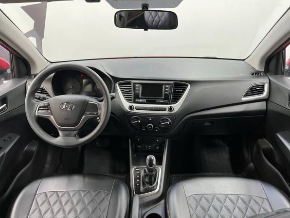 Hyundai Solaris II с пробегом 2017 года, цена 1 499 900 рублей, 64768 км, седан, Автокод Объявления
