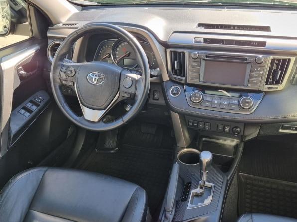 Toyota RAV4 IV (XA40) с пробегом 2013 года, цена 2 590 000 рублей, 102839 км, внедорожник, Автокод Объявления