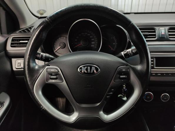 Kia Rio III Рестайлинг с пробегом 2015 года, цена 1 170 000 рублей, 97142 км, седан, Автокод Объявления
