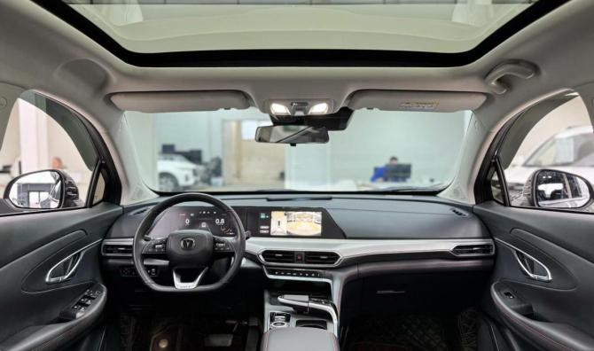 Changan UNI-T I с пробегом 2024 года, цена 2 389 000 рублей, 30419 км, внедорожник, Автокод Объявления