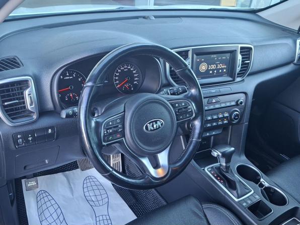 Kia Sportage IV Рестайлинг с пробегом 2018 года, цена 1 649 000 рублей, 196300 км, внедорожник, Автокод Объявления