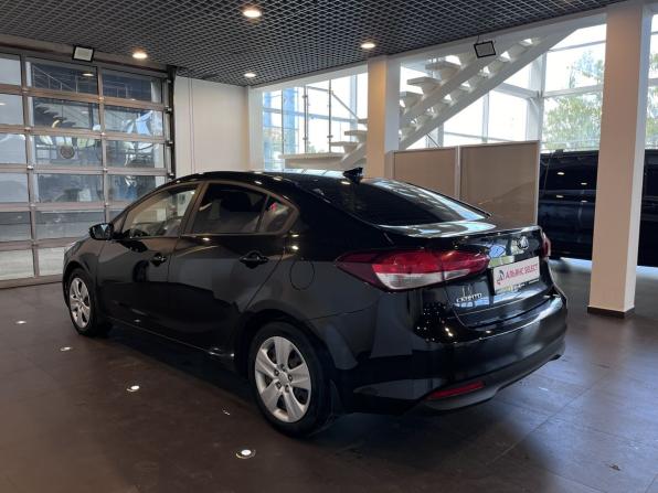 Kia Cerato III Рестайлинг (Classic) с пробегом 2018 года, цена 1 855 000 рублей, 89261 км, седан, Автокод Объявления