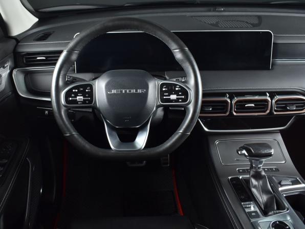 JETOUR X70+ I Рестайлинг с пробегом 2023 года, цена 2 229 995 рублей, 43828 км, внедорожник, Автокод Объявления