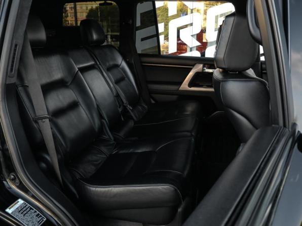 Toyota Land Cruiser 200 Series с пробегом 2012 года, цена 3 500 000 рублей, 154393 км, внедорожник, Автокод Объявления