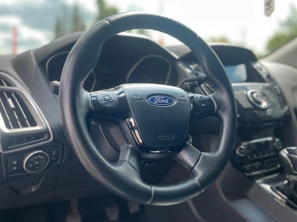 Ford Focus III с пробегом 2011 года, цена 750 000 рублей, 198665 км, хэтчбек, Автокод Объявления