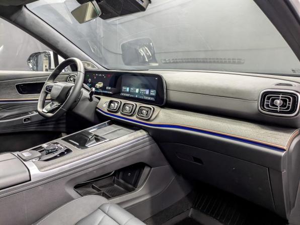 Jaecoo J8 с пробегом 2024 года, цена 3 290 000 рублей, 11054 км, внедорожник, Автокод Объявления