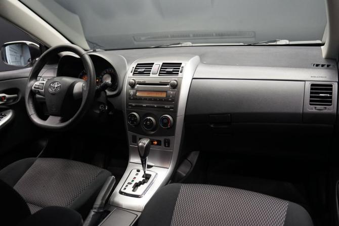 Toyota Corolla X (E140 E150) Рестайлинг с пробегом 2012 года, цена 1 097 000 рублей, 262000 км, седан, Автокод Объявления