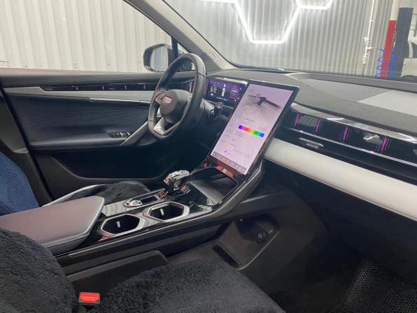 Geely Atlas II с пробегом 2024 года, цена 2 830 000 рублей, 24286 км, внедорожник, Автокод Объявления