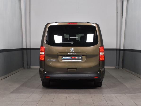 Peugeot Traveller I с пробегом 2018 года, цена 3 494 995 рублей, 73330 км, минивэн, Автокод Объявления
