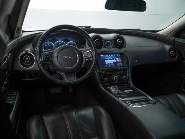 Jaguar XJ IV (X351) с пробегом 2013 года, цена 1 799 077 рублей, 135732 км, седан, Автокод Объявления
