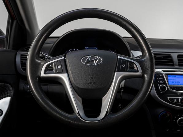 Hyundai Solaris I с пробегом 2012 года, цена 849 000 рублей, 73502 км, хэтчбек, Автокод Объявления