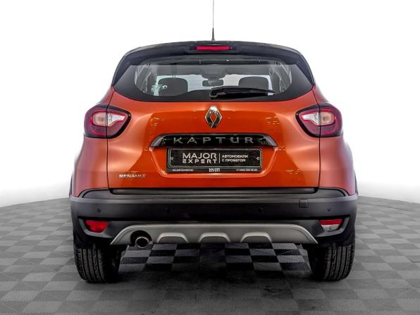 Renault Kaptur I с пробегом 2018 года, цена 1 335 000 рублей, 77744 км, внедорожник, Автокод Объявления