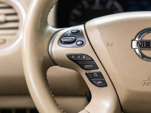 Nissan Pathfinder IV с пробегом 2015 года, цена 1 448 000 рублей, 263682 км, внедорожник, Автокод Объявления
