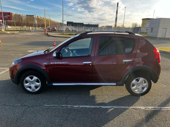 Renault Sandero I с пробегом 2013 года, цена 599 000 рублей, 197796 км, хэтчбек, Автокод Объявления