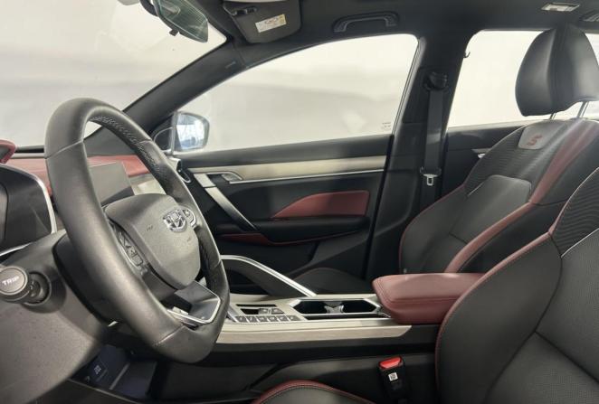 Geely Coolray I с пробегом 2023 года, цена 1 900 000 рублей, 34748 км, внедорожник, Автокод Объявления