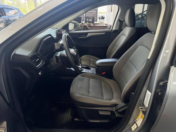 Ford Escape IV с пробегом 2022 года, цена 2 099 900 рублей, 38800 км, внедорожник, Автокод Объявления