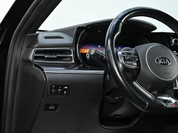 Kia K5 III с пробегом 2021 года, цена 2 349 000 рублей, 110000 км, седан, Автокод Объявления