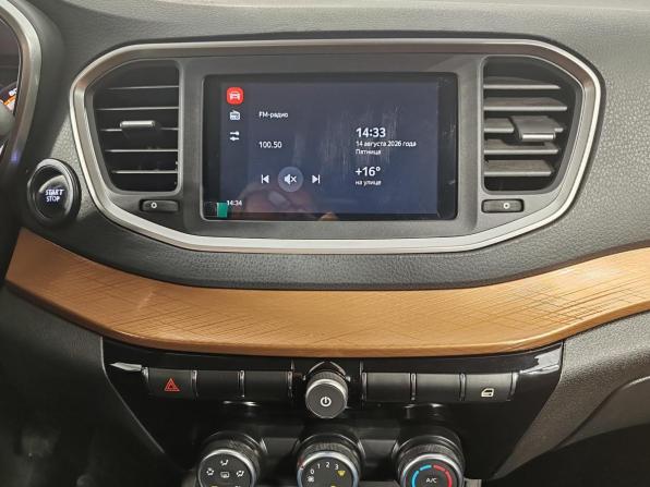 Lada (ВАЗ) Vesta I Рестайлинг (NG) с пробегом 2023 года, цена 1 335 000 рублей, 25000 км, седан, Автокод Объявления