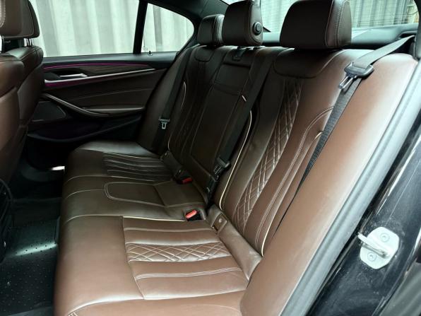 BMW 5 серии VII (G30/G31/G38) с пробегом 2020 года, цена 3 789 000 рублей, 98330 км, седан, Автокод Объявления