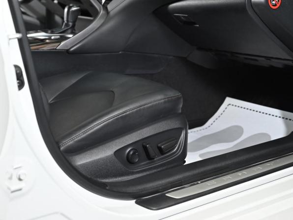 Toyota Camry VIII (XV70) с пробегом 2019 года, цена 1 679 000 рублей, 77000 км, седан, Автокод Объявления
