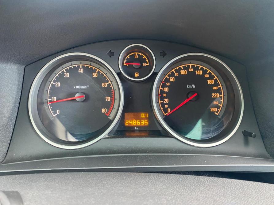Opel Zafira B Рестайлинг Великий Новгород  - изображение 14
