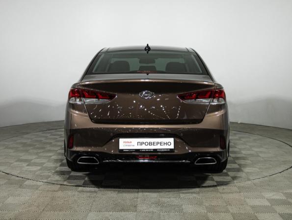 Hyundai Sonata VII (LF) Рестайлинг с пробегом 2017 года, цена 2 047 000 рублей, 110550 км, седан, Автокод Объявления