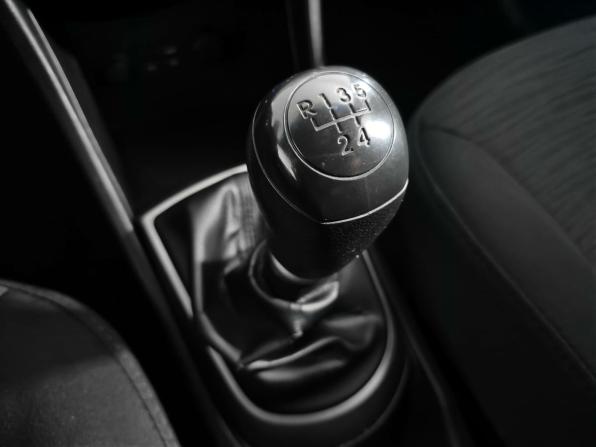 Hyundai Solaris I Рестайлинг с пробегом 2016 года, цена 985 000 рублей, 101884 км, седан, Автокод Объявления