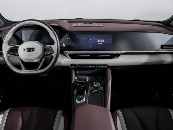 Geely Monjaro I с пробегом 2023 года, цена 3 290 000 рублей, 27931 км, внедорожник, Автокод Объявления