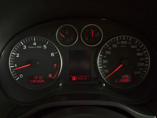 Audi A3 II (8P) Рестайлинг 1 с пробегом 2005 года, цена 729 995 рублей, 236939 км, хэтчбек, Автокод Объявления