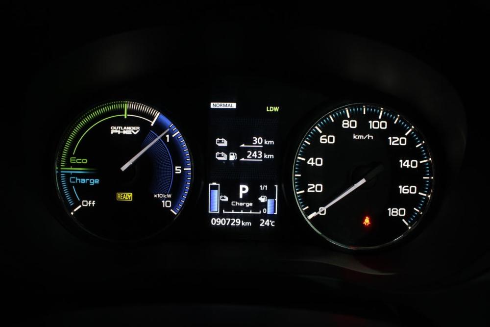 Mitsubishi Outlander III Рестайлинг 3 Владивосток  - изображение 25