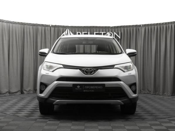 Toyota RAV4 IV (XA40) Рестайлинг с пробегом 2018 года, цена 2 850 000 рублей, 38000 км, внедорожник, Автокод Объявления