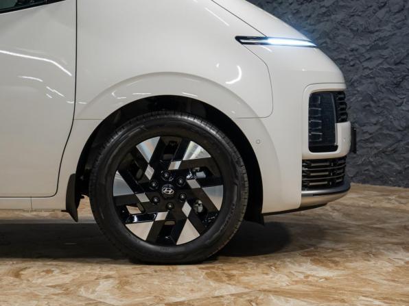 Новый Hyundai Staria I Рестайлинг 2026 года, цена 7 290 000 рублей, минивэн, Автокод Объявления