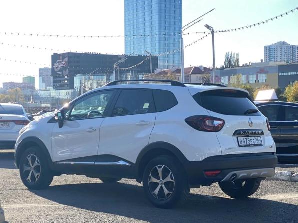 Renault Kaptur I с пробегом 2019 года, цена 1 670 000 рублей, 130000 км, внедорожник, Автокод Объявления