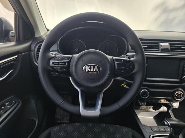 Kia Rio IV с пробегом 2018 года, цена 1 575 000 рублей, 58795 км, седан, Автокод Объявления
