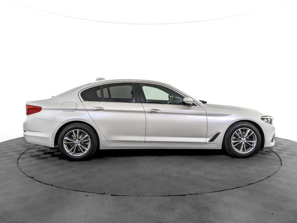 BMW 5 серии VII (G30/G31/G38) с пробегом 2017 года, цена 3 550 000 рублей, 83919 км, седан, Автокод Объявления