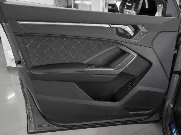 Audi Q3 II (F3) с пробегом 2026 года, цена 3 990 000 рублей, 15 км, внедорожник, Автокод Объявления