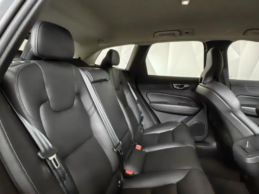 Volvo XC60 II Рестайлинг Москва  - изображение 16